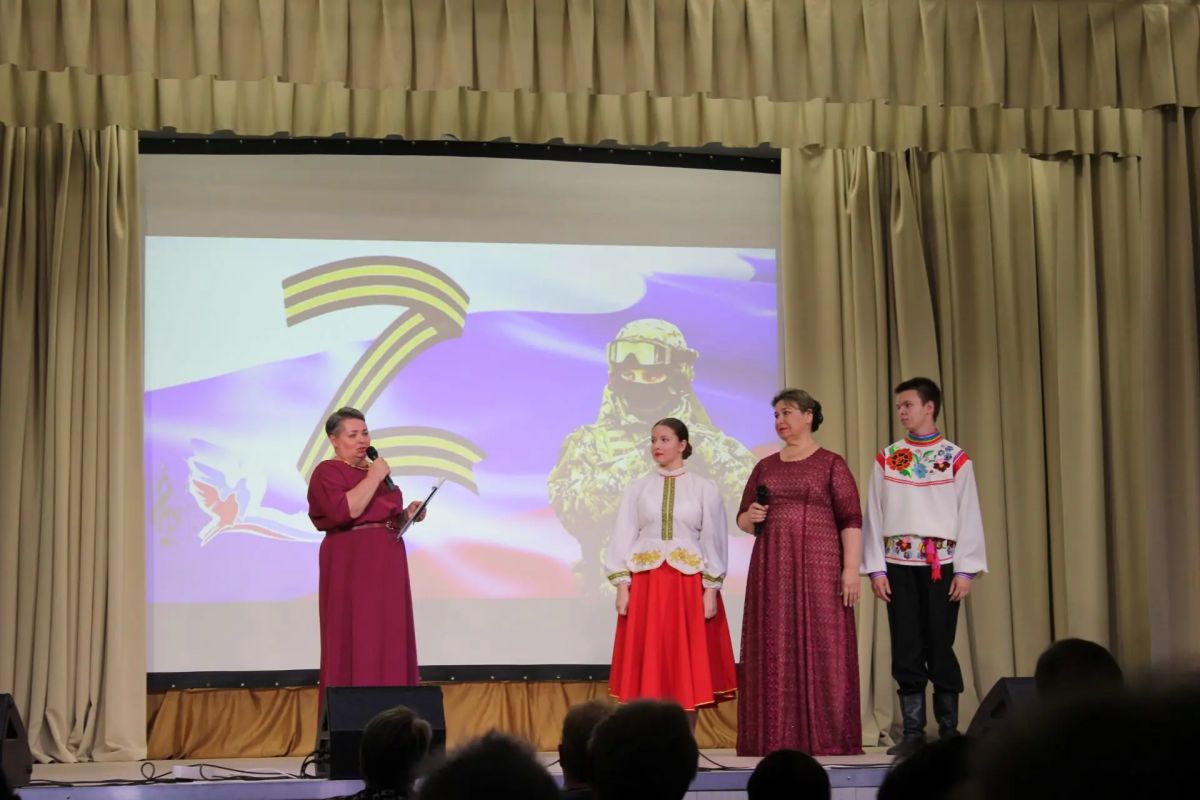 В Орловском сельском Доме культуры Новоусманского района прошла концертная программа «Мир начинается с семьи» В Орловском сельском Доме культуры Новоусманского района прошла концертная программа «Мир начинается с семьи»