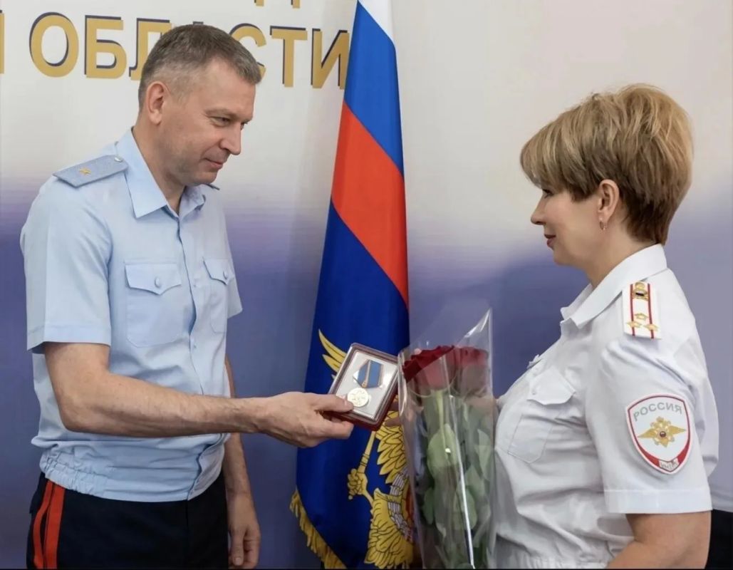 Эталон службы: воронежские полицейские отмечены за профессионализм и верность долгу Эталон службы: воронежские полицейские отмечены за профессионализм и верность долгу