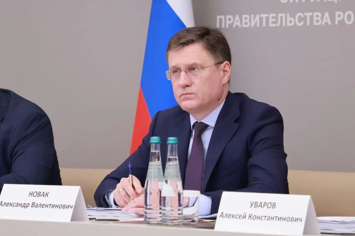 Губернатор Александр Гусев принял участие в совещании по обеспечению стабильной ситуации на рынке топлива Губернатор Александр Гусев принял участие в совещании по обеспечению стабильной ситуации на рынке топлива