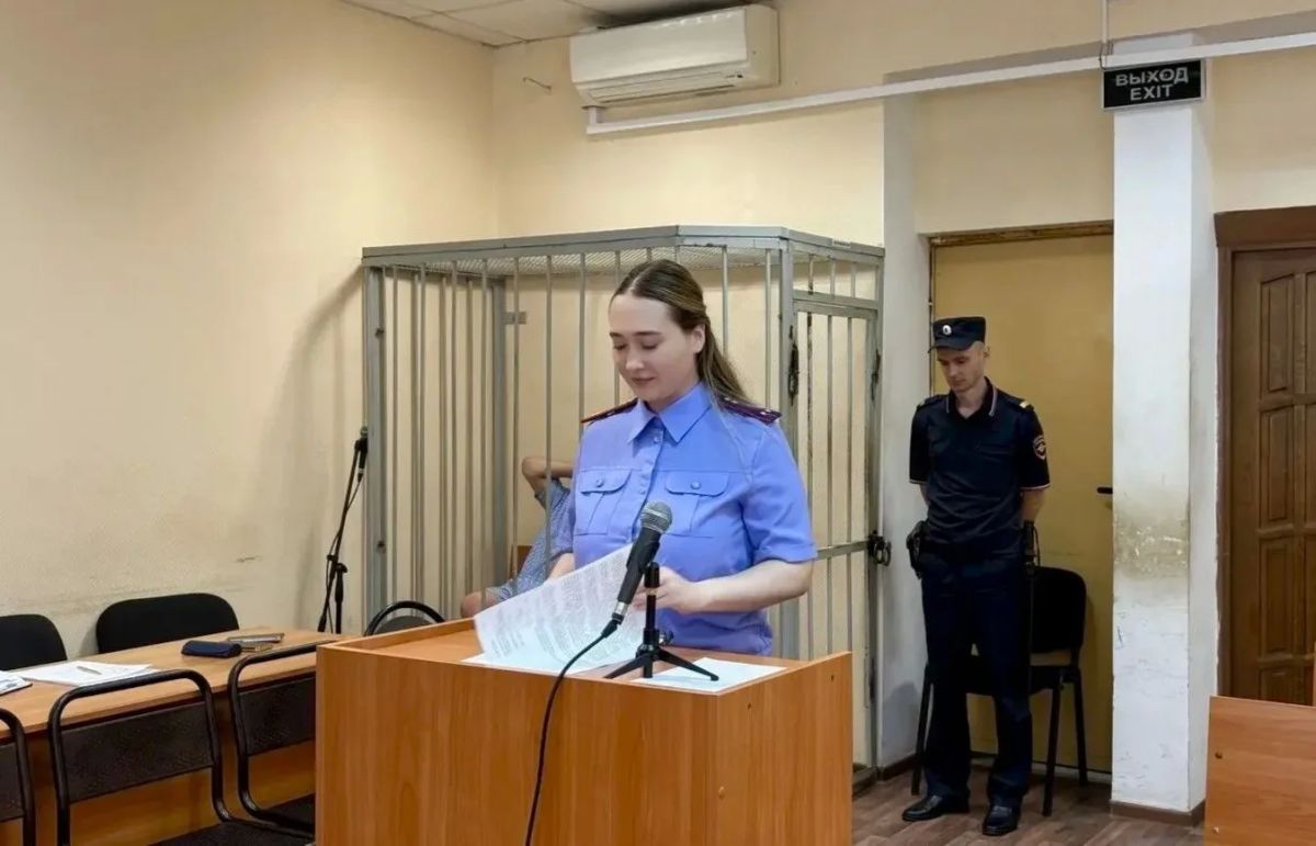 По ходатайству органов следствия заключен под стражу подозреваемый в убийстве и покушении на убийство двух лиц в Центральном районе города Воронежа