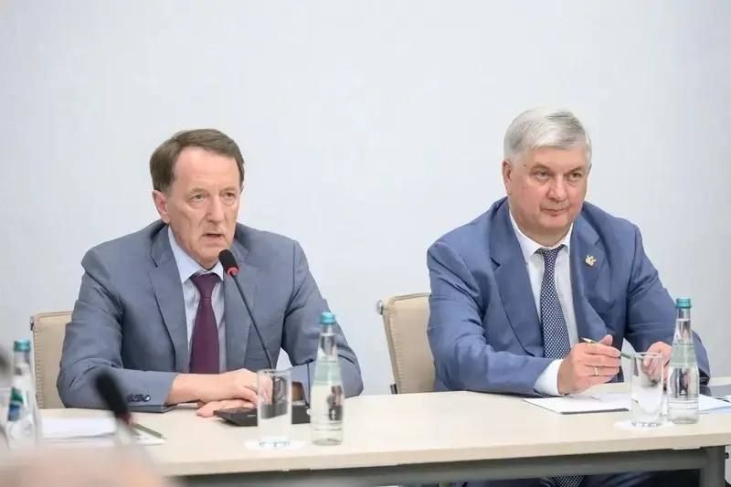 В Воронежской области оценили готовность к старту уборочной кампании