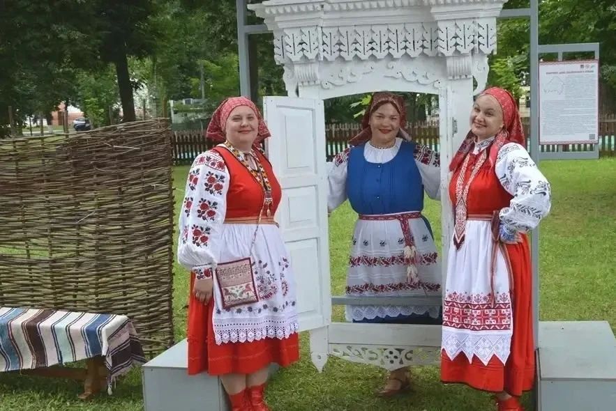 Всероссийская акция «Единый день фольклора» объединила более 4 тысяч учреждений культуры из 85 регионов страны Всероссийская акция «Единый день фольклора» объединила более 4 тысяч учреждений культуры из 85 регионов страны