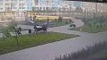 Мальчик на электросамокате сбил маленькую девочку