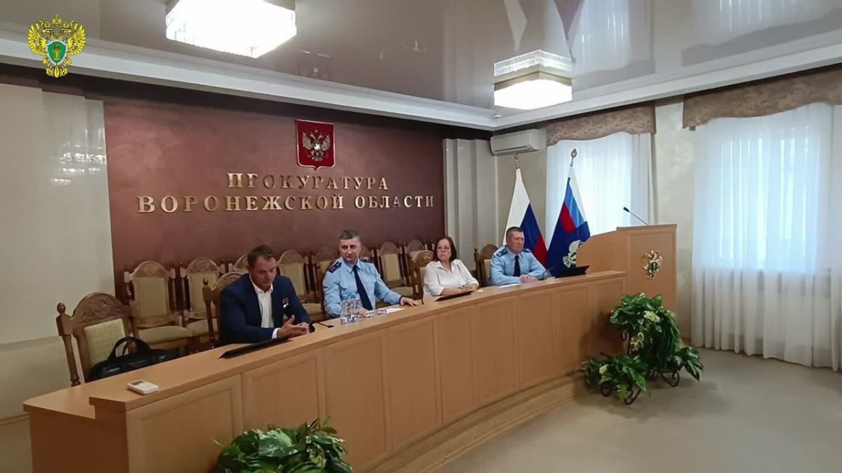 Прокурор области Сергей Филипенко провел встречу со студентами целевой подготовки