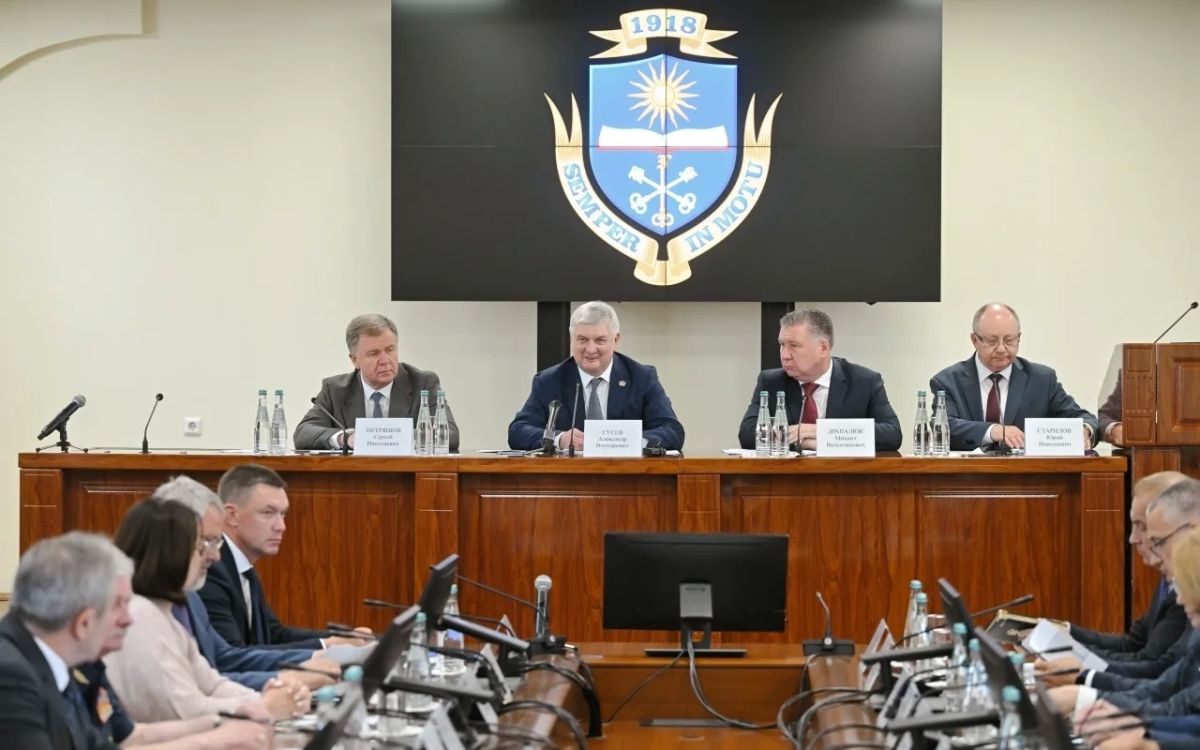 Александр Гусев принял участие в заседании Совета ректоров воронежских вузов