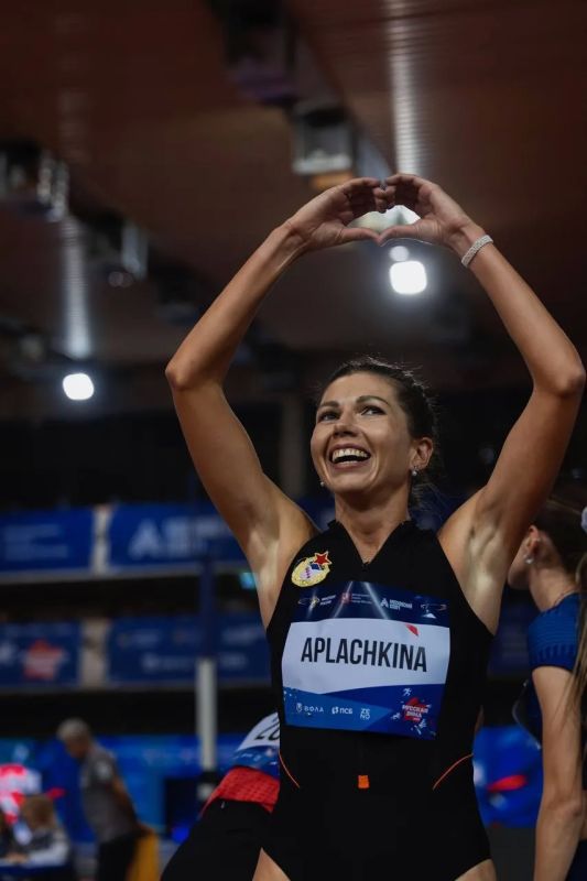 Воронежская легкоатлетка в 8 раз выиграла золото чемпионата России в беге на 5000 метров