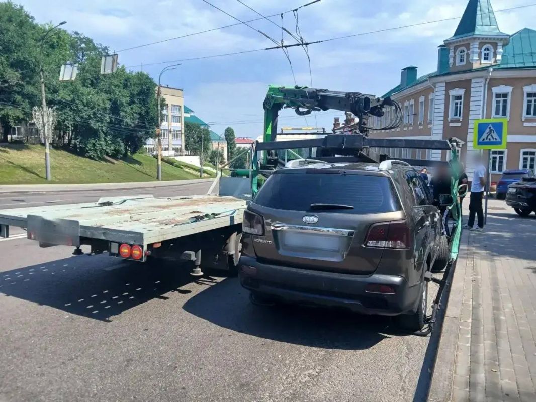 Автомобиль неплательщика арестован за штрафов на сумму свыше миллиона рублей Автомобиль неплательщика арестован за штрафов на сумму свыше миллиона рублей
