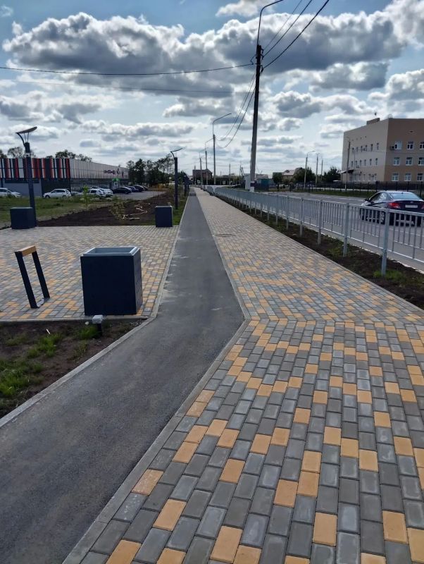 В Бутурлиновке преобразился бульвар «Школьный» В Бутурлиновке преобразился бульвар «Школьный»