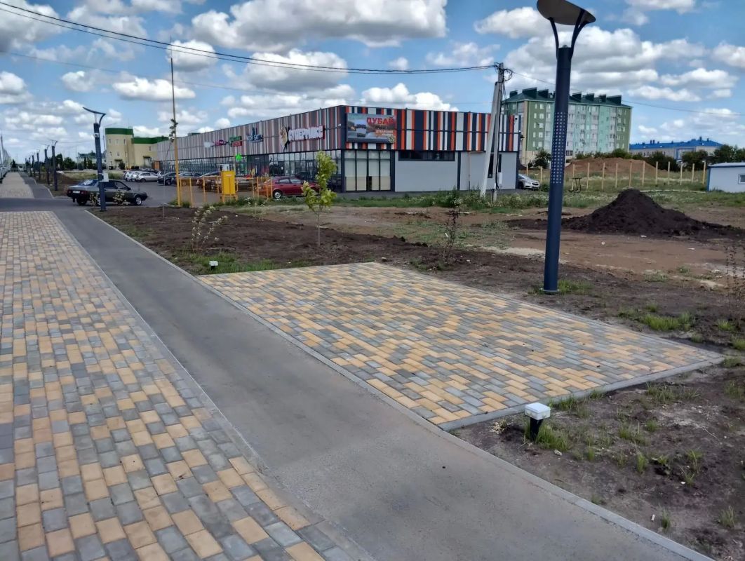 В Бутурлиновке преобразился бульвар «Школьный» В Бутурлиновке преобразился бульвар «Школьный»