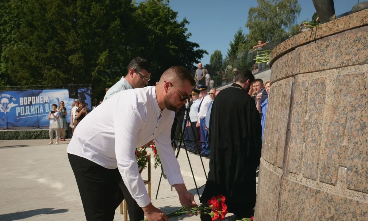2 августа Воронеж с рамзмахом отметил 96 городщину образования Воздушнодесантных войск 2 августа Воронеж с рамзмахом отметил 96 городщину образования Воздушнодесантных войск