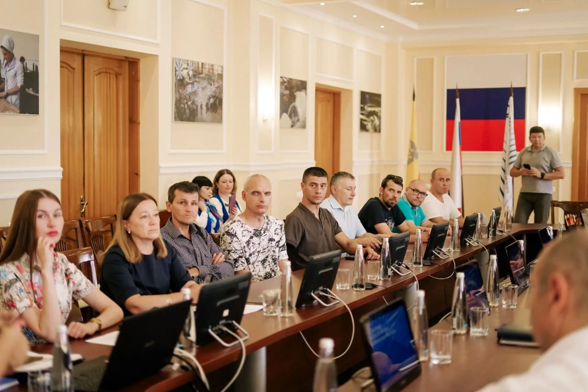 Ветераны спецоперации посетили филиал АО «Ил» - ВАСО в рамках профтура Ветераны спецоперации посетили филиал АО «Ил» - ВАСО в рамках профтура