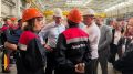Вице-губернатор Воронежской области Дмитрий Маслов и депутат Госдумы РФ Александр Сидякин побывали в локомотивном депо в Лисках