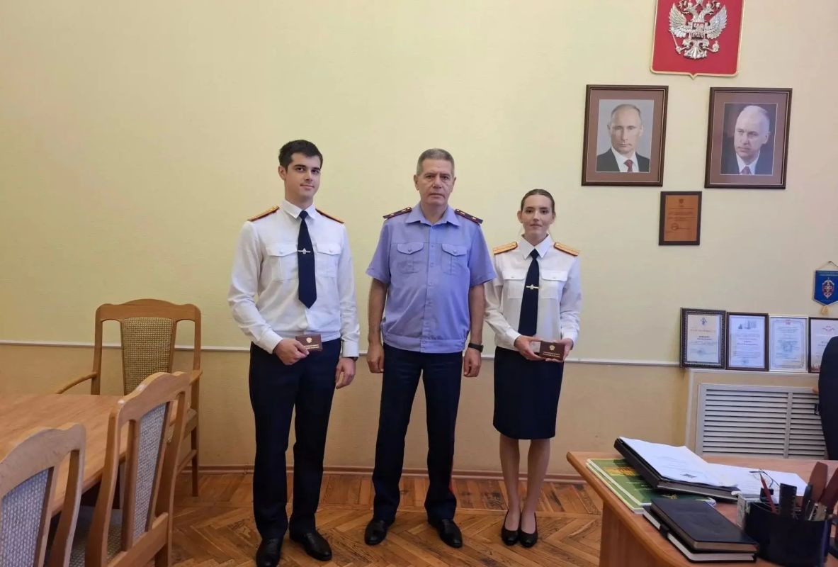 В следственном управлении Следственного комитета Российской Федерации по Воронежской области состоялось торжественное принятие Присяги сотрудниками, поступившими на службу В следственном управлении Следственного комитета Российской Федерации по Воронежской области состоялось торжественное принятие Присяги сотрудниками, поступившими на службу