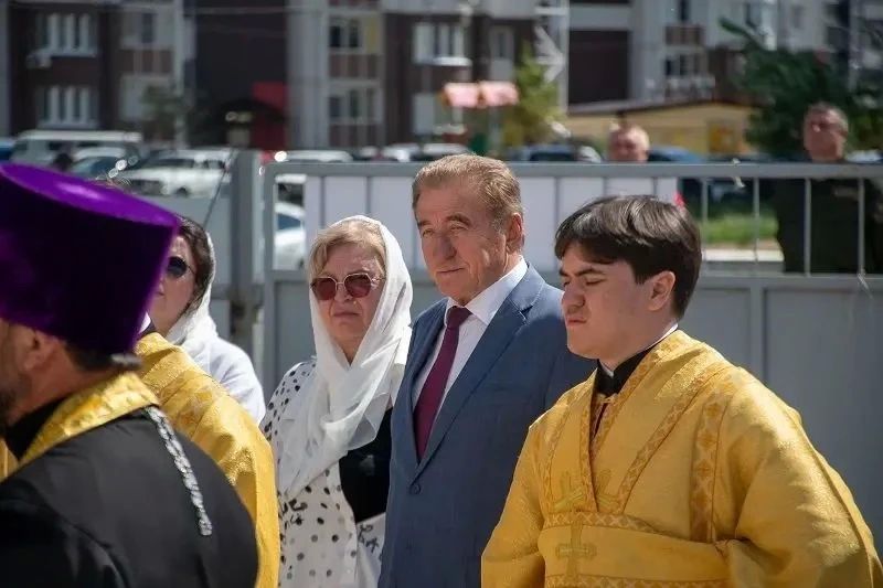 Митрополит освятил колокола храма «Троеручица» в Шилово Митрополит освятил колокола храма «Троеручица» в Шилово