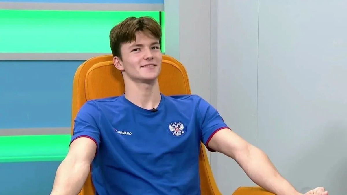 Юрий Матузов поздравляет воронежских спортсменов с высокими результатами: Юрий Матузов поздравляет воронежских спортсменов с высокими результатами: