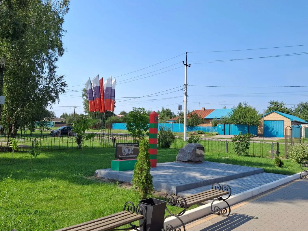 В рабочем поселке Нижний Кисляй Бутурлиновского района благоустроен парк