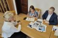 По инициативе руководителя фракции «Единая Россия» в Воронежской городской Думы Юлии Поповой прошло очередное рабочее совещание по вопросу установки памятника военным медикам