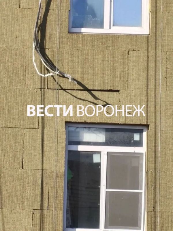 Воронежцы остались недовольны качеством ремонта фасада 9-этажки на Туполева Воронежцы остались недовольны качеством ремонта фасада 9-этажки на Туполева