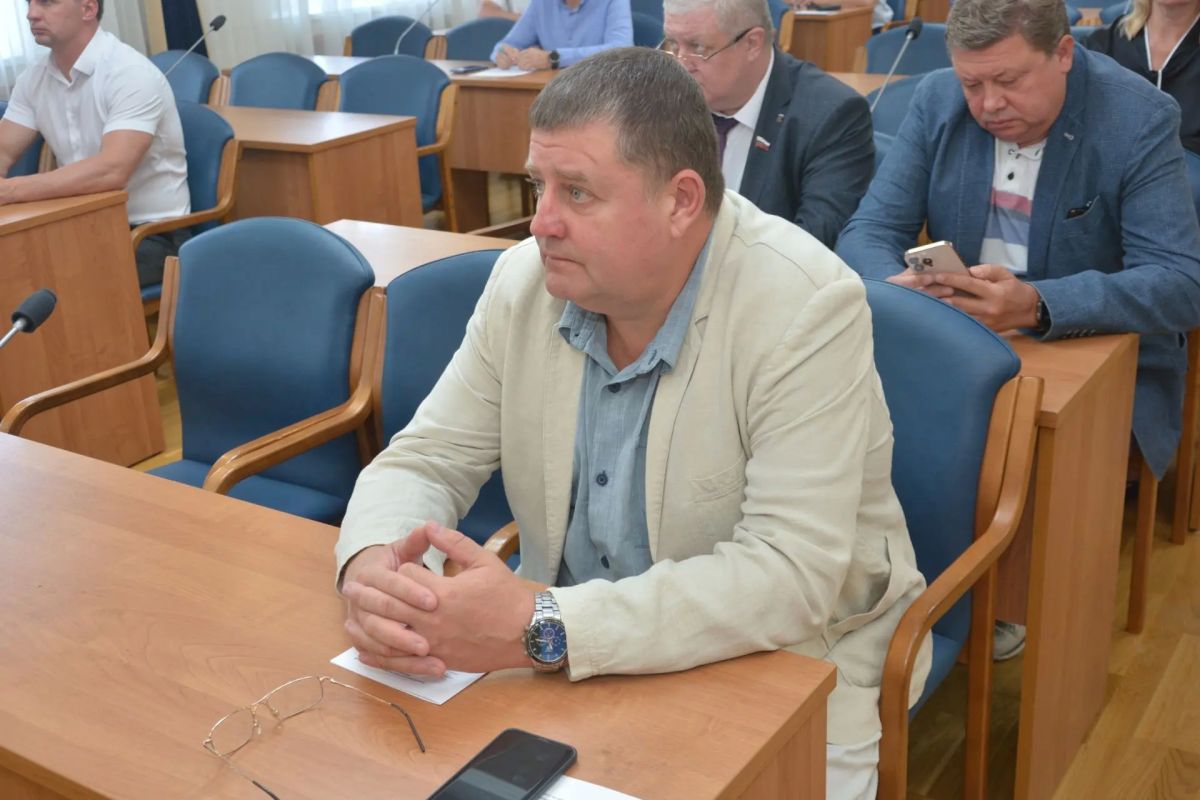На совместном заседании постоянных комиссий Воронежской городской Думы, которое прошло под председательством вице-спикера городского парламента Олега Черкасова и при участии Героя России, спикера городской Думы Андрея... На совместном заседании постоянных комиссий Воронежской городской Думы, которое прошло под председательством вице-спикера городского парламента Олега Черкасова и при участии Героя России, спикера городской Думы Андрея...