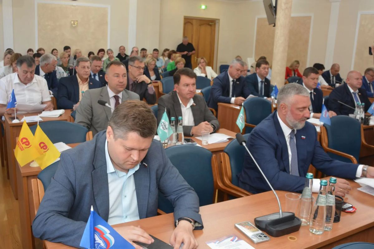 Депутаты городского парламента утвердили состав постоянной комиссии Думы по вопросам поддержки ветеранов боевых действий – участников специальной военной операции и членов их семей Депутаты городского парламента утвердили состав постоянной комиссии Думы по вопросам поддержки ветеранов боевых действий – участников специальной военной операции и членов их семей