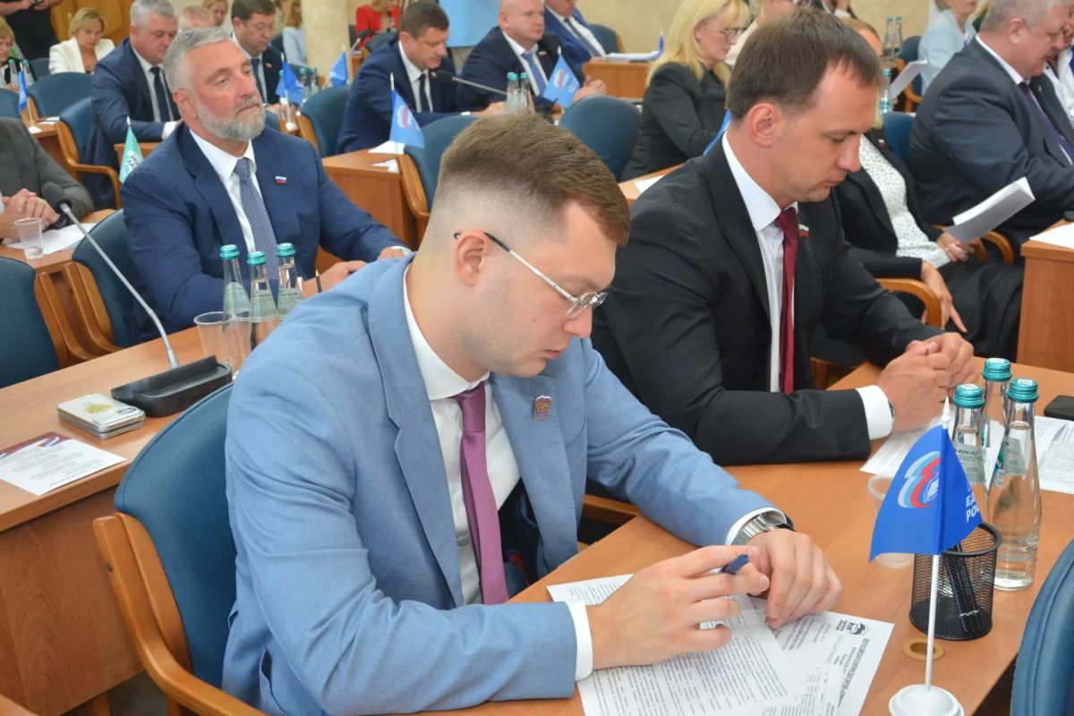 Депутаты городского парламента утвердили состав постоянной комиссии Думы по вопросам поддержки ветеранов боевых действий – участников специальной военной операции и членов их семей Депутаты городского парламента утвердили состав постоянной комиссии Думы по вопросам поддержки ветеранов боевых действий – участников специальной военной операции и членов их семей
