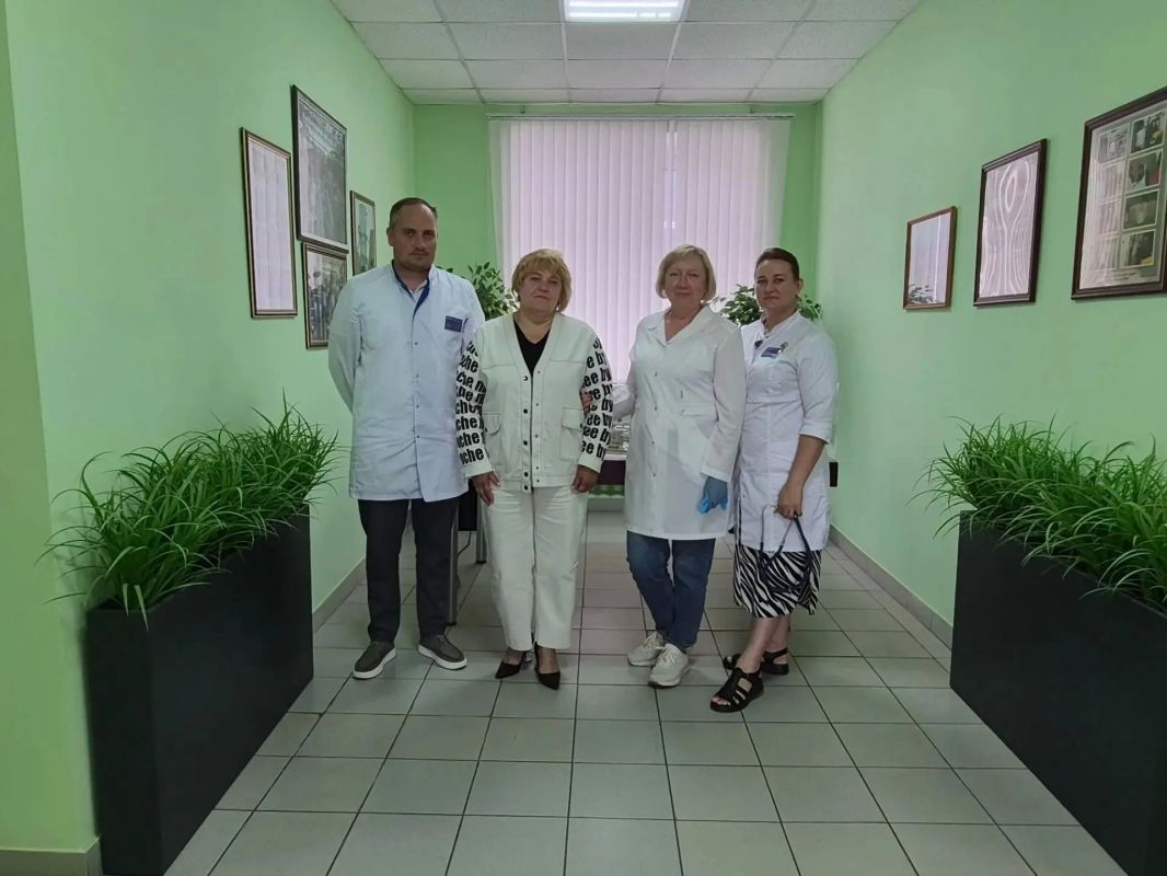 Своё здоровье без отрыва от работы проверили сотрудники предприятия в Ольховатском районе Своё здоровье без отрыва от работы проверили сотрудники предприятия в Ольховатском районе
