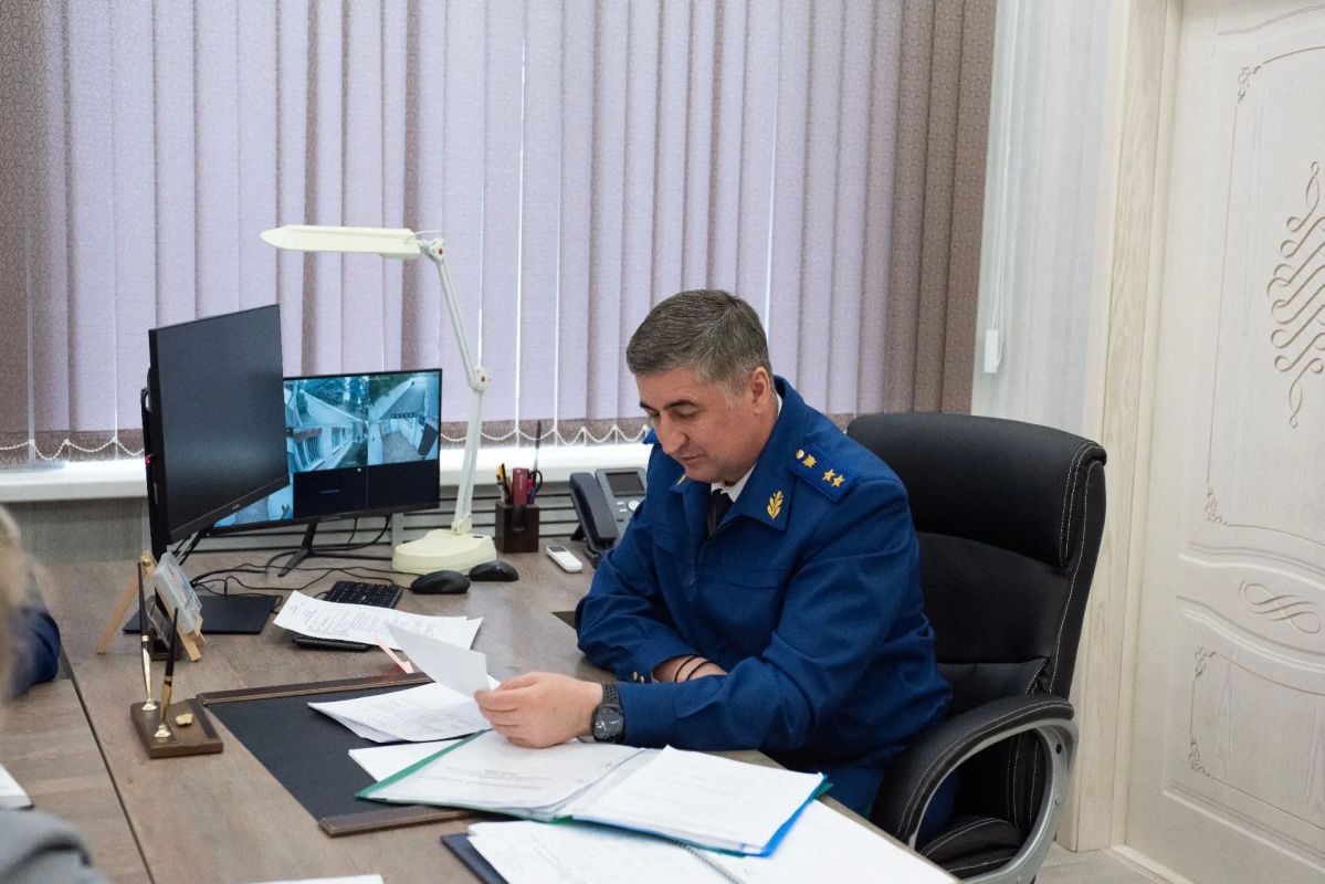 Прокурор области Сергей Филипенко провел личный прием граждан в прокуратуре Рамонского района Прокурор области Сергей Филипенко провел личный прием граждан в прокуратуре Рамонского района