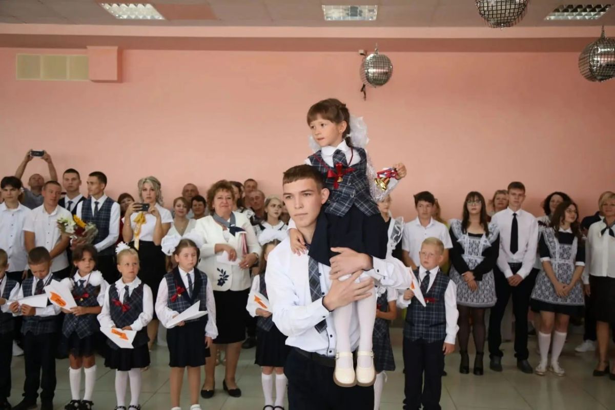 Первый день осени для меня всегда был и остается одним из самых волнующих праздников Первый день осени для меня всегда был и остается одним из самых волнующих праздников
