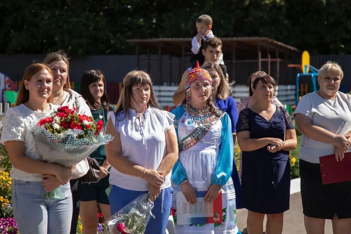 День знаний подходит к концу, но он надолго останется в памяти учеников, их родителей и учителей День знаний подходит к концу, но он надолго останется в памяти учеников, их родителей и учителей