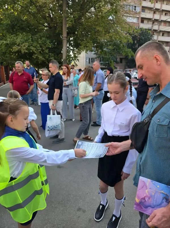 В областном центре стартовала акция «Дорожный патруль безопасности»: ЮИДовцы взяли старт под контроль В областном центре стартовала акция «Дорожный патруль безопасности»: ЮИДовцы взяли старт под контроль