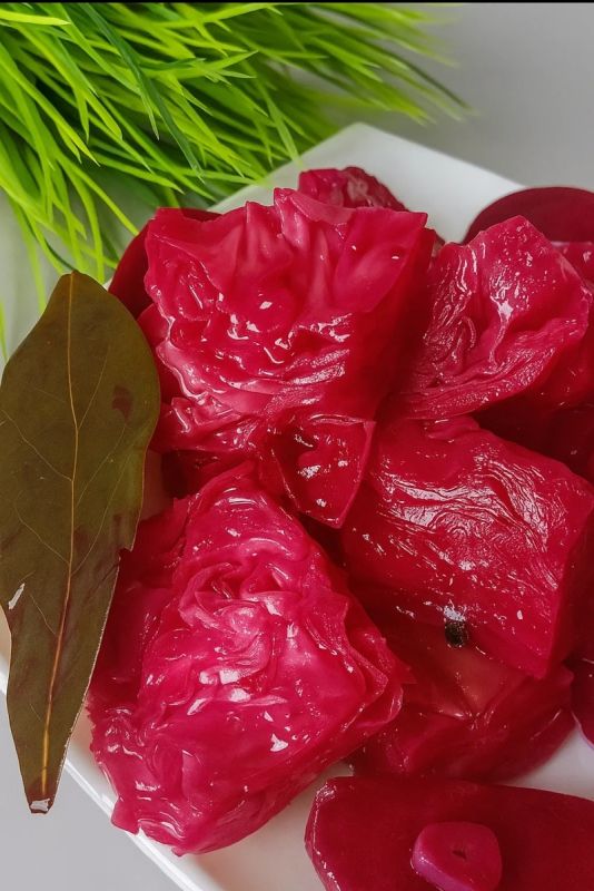 Закуска из капустных пелюсток: быстро, вкусно, эффектно