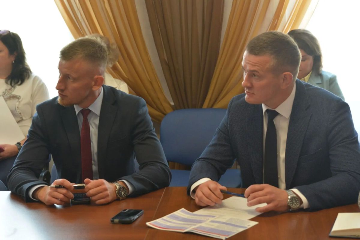 Состоялось первое заседание постоянной комиссии городской Думы по вопросам ветеранов боевых действий – участников специальной военной операции и членов их семей под председательством депутата Михаила Гамбурга Состоялось первое заседание постоянной комиссии городской Думы по вопросам ветеранов боевых действий – участников специальной военной операции и членов их семей под председательством депутата Михаила Гамбурга