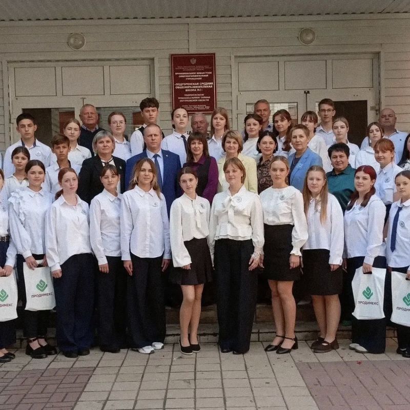 В школе Воронежской области открыли агролабораторию нового поколения! В школе Воронежской области открыли агролабораторию нового поколения!