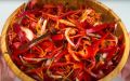 Заготовка болгарского перца по-корейски: сочная закуска на зиму