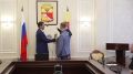 В Воронеже сотрудникам комбинатов благоустройства вручили ключи от новых квартир