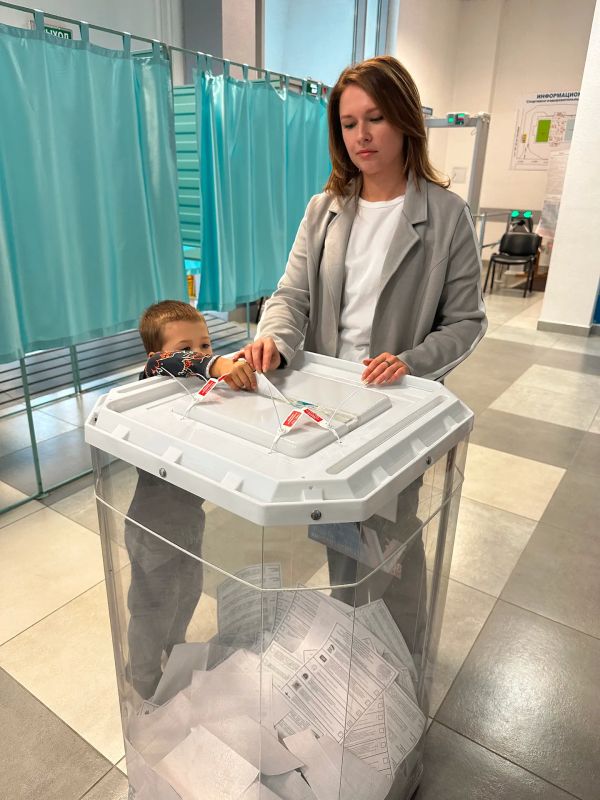 Члены Общественной палаты принимают активное участие в выборах Члены Общественной палаты принимают активное участие в выборах