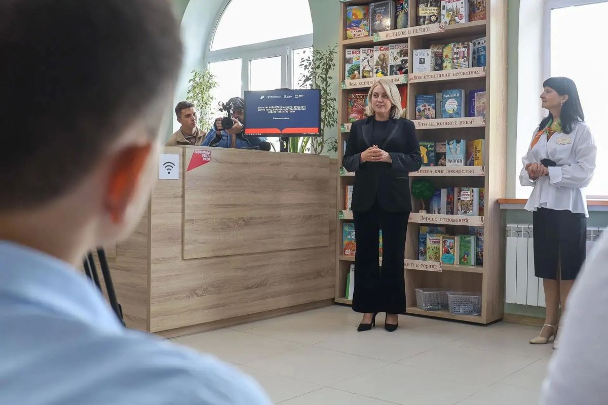 «Не просто хранилище книг»: в Воронеже открыли новую модельную библиотеку «Не просто хранилище книг»: в Воронеже открыли новую модельную библиотеку