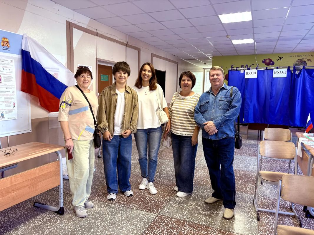 Второй день голосования в Железнодорожном районе Второй день голосования в Железнодорожном районе