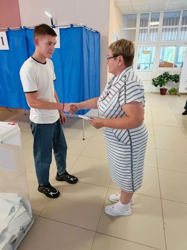 Молодые избиратели Воронежской области пришли на выборы с осознанной позицией Молодые избиратели Воронежской области пришли на выборы с осознанной позицией
