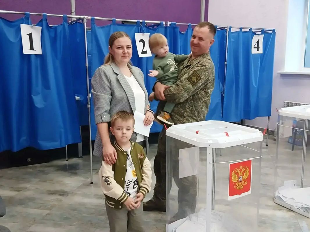 Жители Воронежской области принимают активное участие в выборах! Жители Воронежской области принимают активное участие в выборах!