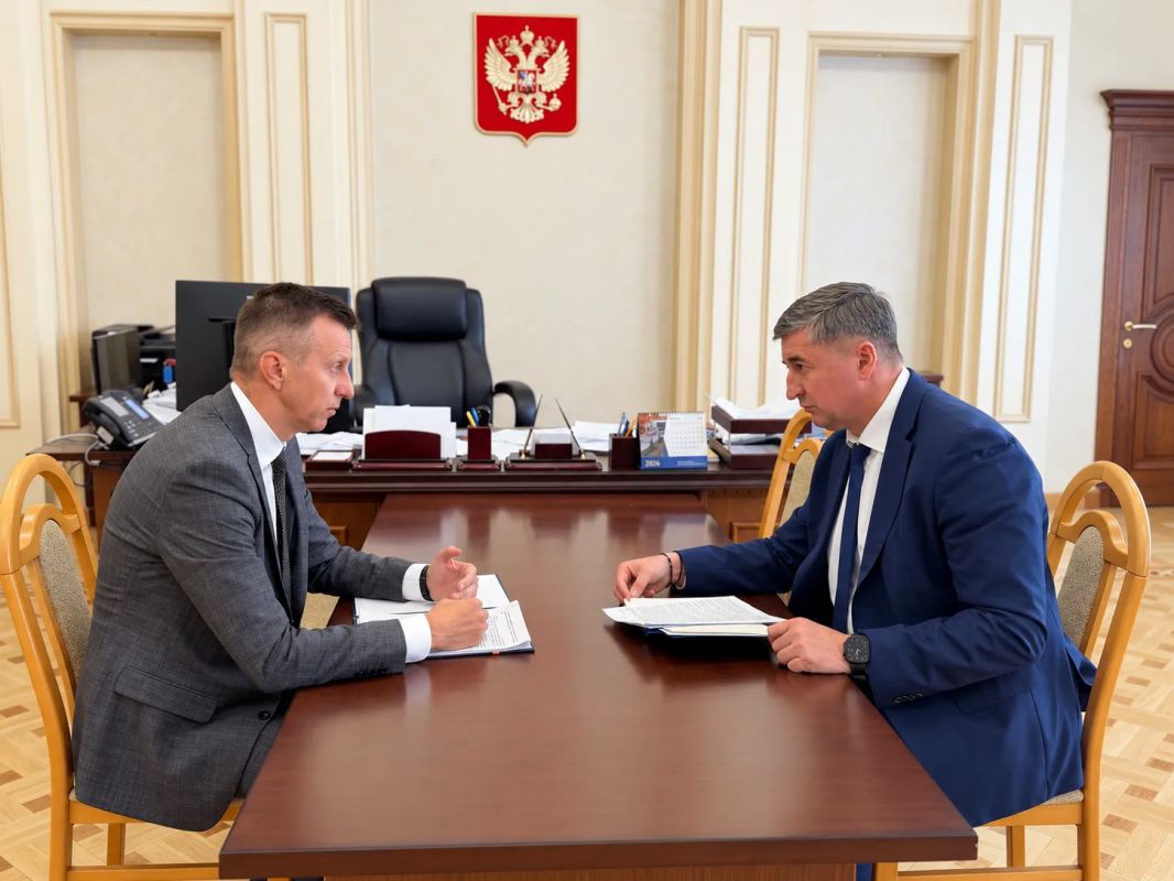 Прокурор области Сергей Филипенко обсудил с Уполномоченным по защите прав предпринимателей в регионе вопросы защиты прав бизнеса Прокурор области Сергей Филипенко обсудил с Уполномоченным по защите прав предпринимателей в регионе вопросы защиты прав бизнеса