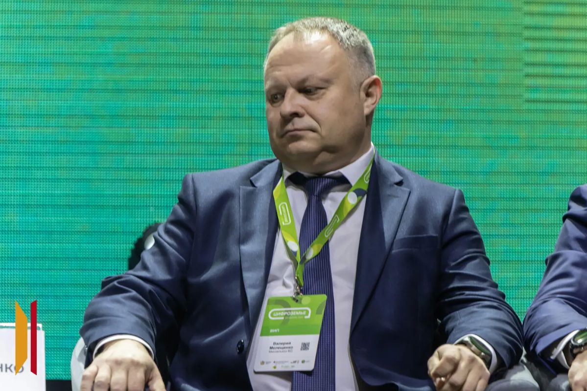 «Прополку грядок не заменить искусственным интеллектом»: в Воронеже обсудили применение ИИ в АПК и защиту цифровых систем «Прополку грядок не заменить искусственным интеллектом»: в Воронеже обсудили применение ИИ в АПК и защиту цифровых систем