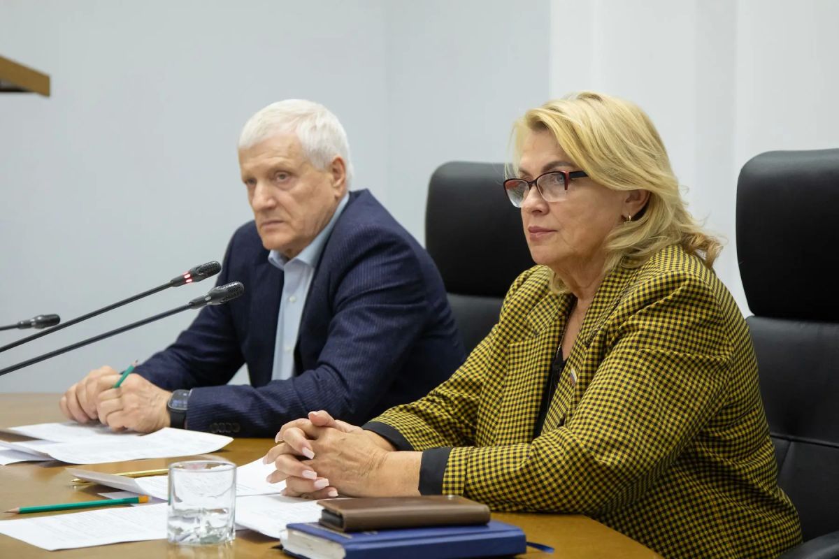 В Воронежской областной Думе обсудили дополнительные меры поддержки участников СВО и членов их семей В Воронежской областной Думе обсудили дополнительные меры поддержки участников СВО и членов их семей