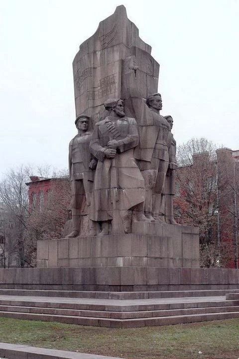Воронежский скульптор, чьи работы буквально дышат величием и мощью Воронежский скульптор, чьи работы буквально дышат величием и мощью