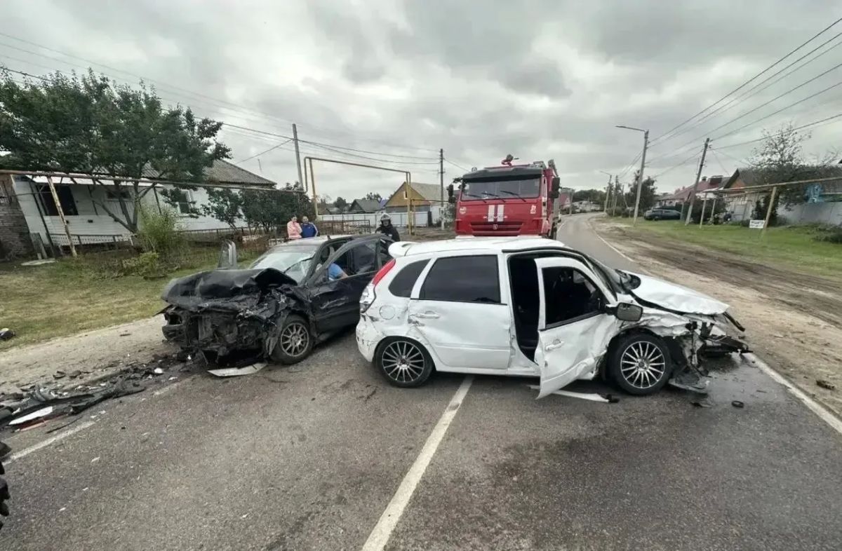 В ДТП в Малышево пострадали оба водителя