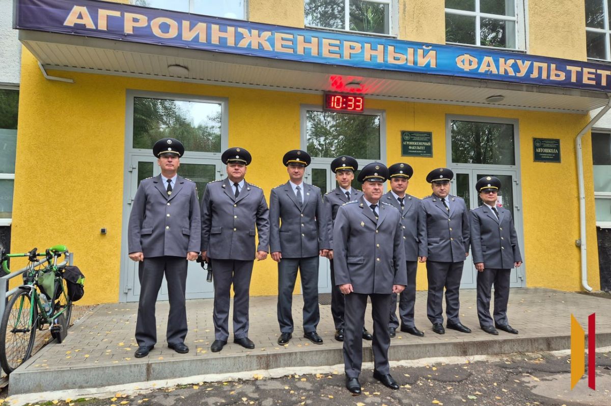 В Воронеже выбрали лучшего инженера–инспектора Гостехнадзора В Воронеже выбрали лучшего инженера–инспектора Гостехнадзора