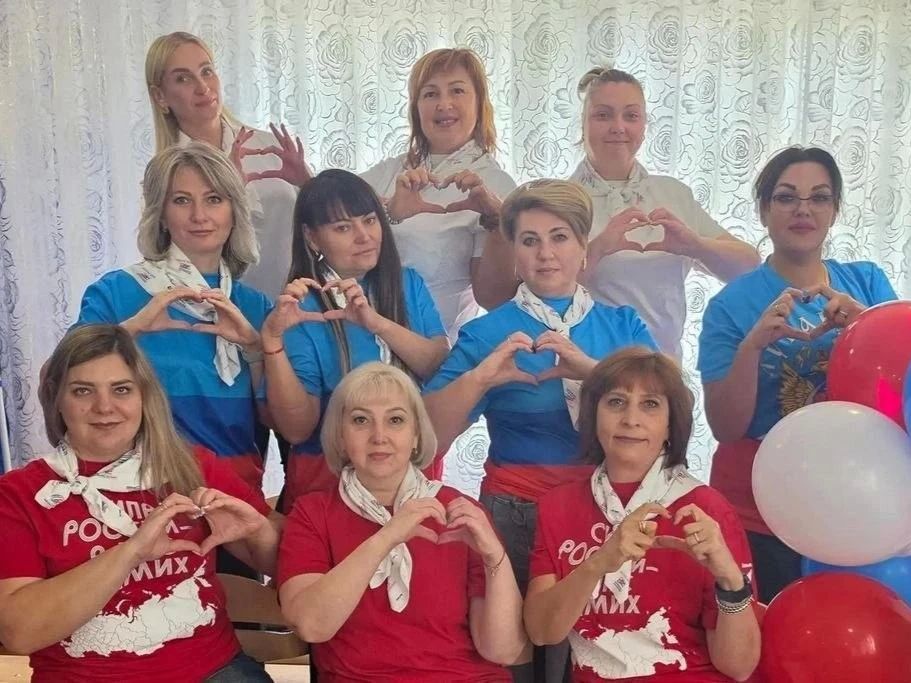С Днём воссоединения ДНР, ЛНР, Запорожской и Херсонской областей с Россией! С Днём воссоединения ДНР, ЛНР, Запорожской и Херсонской областей с Россией!