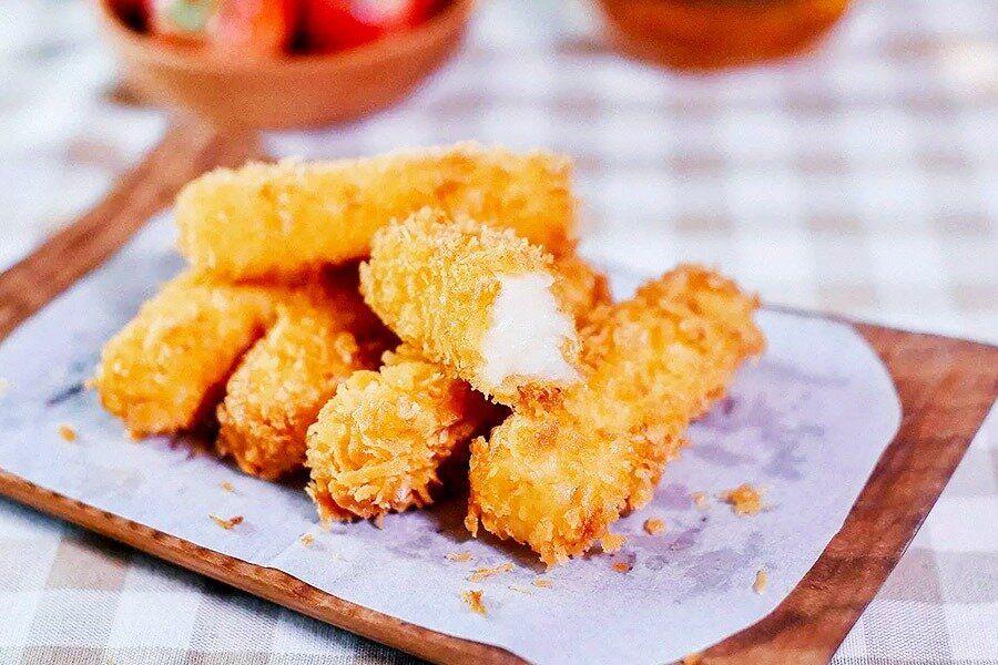 Самый необычный десерт: как обжарить молоко и удивить гостей