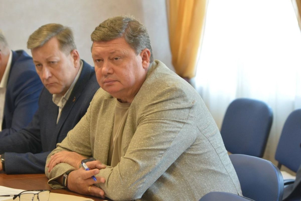 На заседании комиссии по жилищно-коммунальному хозяйству и благоустройству городского парламента, которое прошло под председательством депутата Александра Сысоева, был рассмотрен вопрос о готовности городской инфраструктуры...