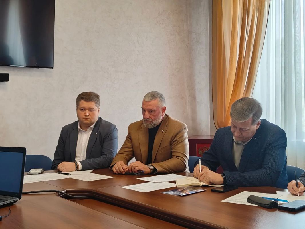 Депутаты обсудили координацию помощи ветеранам боевых действий и семьям участников СВО Депутаты обсудили координацию помощи ветеранам боевых действий и семьям участников СВО